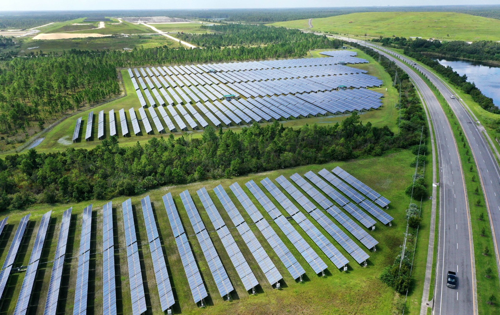 Utility-Scale Ground Array